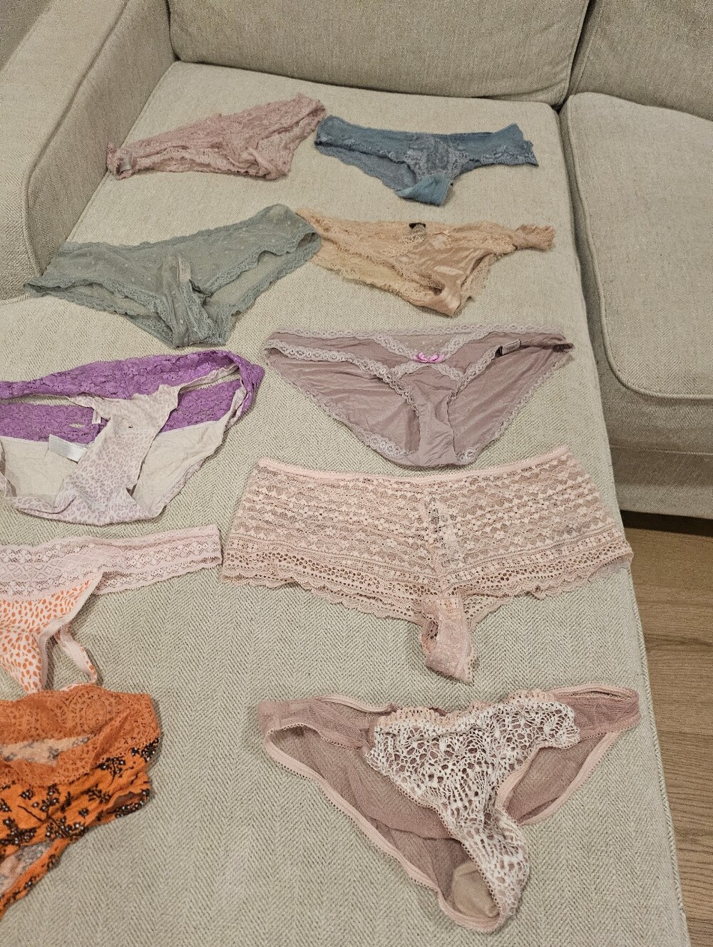 10 Pairs Of Victoria's Secret Underwear XS S - Picture 3 of 4
